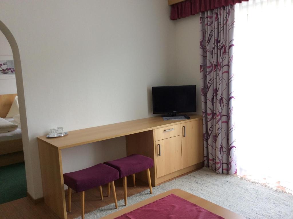 Zimmervermietung Babsy Zell am See Room photo